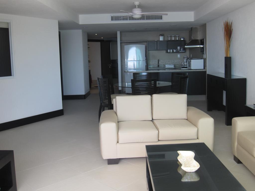 Bay View Grand Marina 1605 Sur Apartman Ixtapa  Kültér fotó